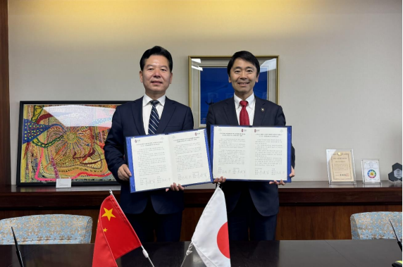 敦煌市代表団による市長表敬訪問