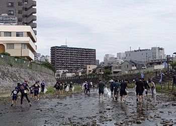 田越川一斉清掃(逗子市)