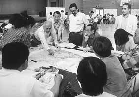 自主まちづくり計画策定会議の様子の写真