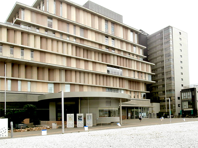 オーテピア図書館