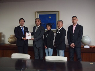 市海水浴場連絡会からの寄附受領