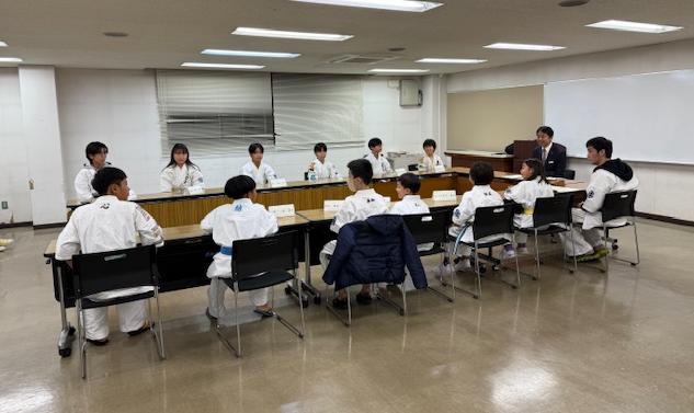 白蓮会館表敬202402